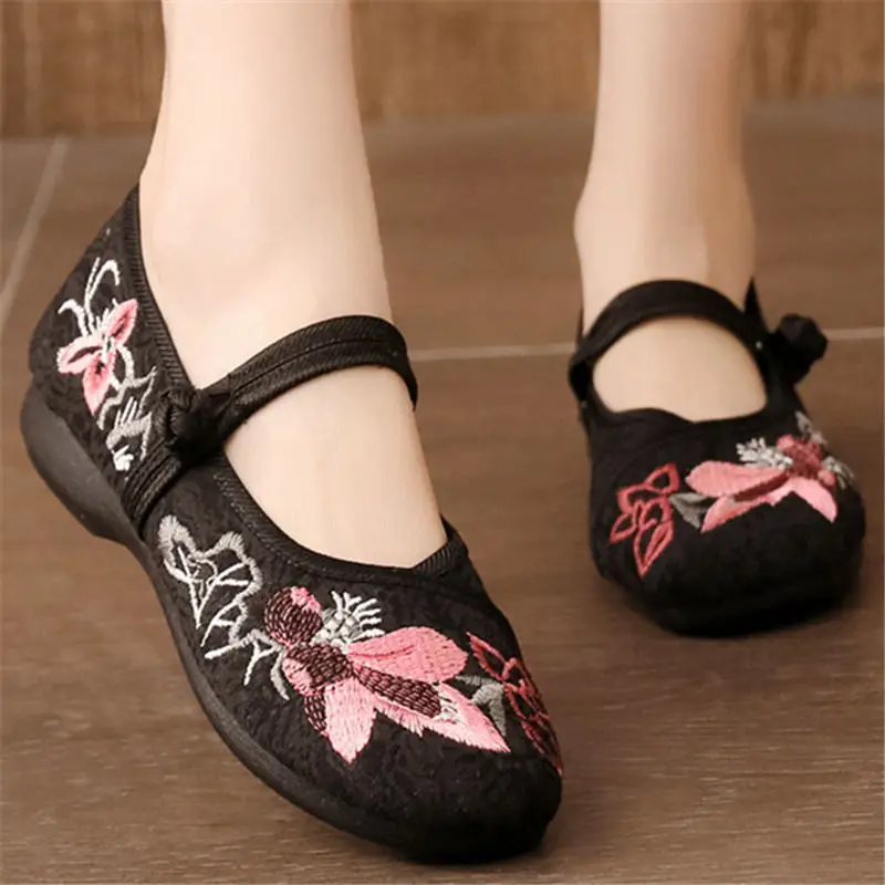 

Cresfimix zapatos de mujer женские светильник вес мягки й & Удобная без шнуровки на плоской подошве; Обувь для мам повседневные уличные балетная танцева...