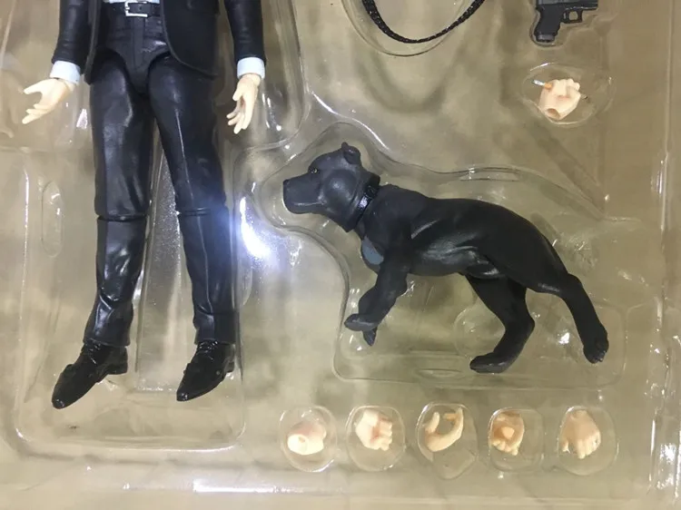 NEW Mafex 085 John Wick: Chapter 2 Bring a dog action figure Collection of toy gift dolls