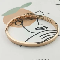 v shaped ffower big brand classic gold rose gold two color female stainless steel bracelet for women