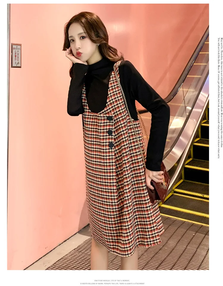 

Autumn and winter maternity dress Fashion plaid patchwork fake two-piece dress new Korean fashion long sleeve pregnancy clothes