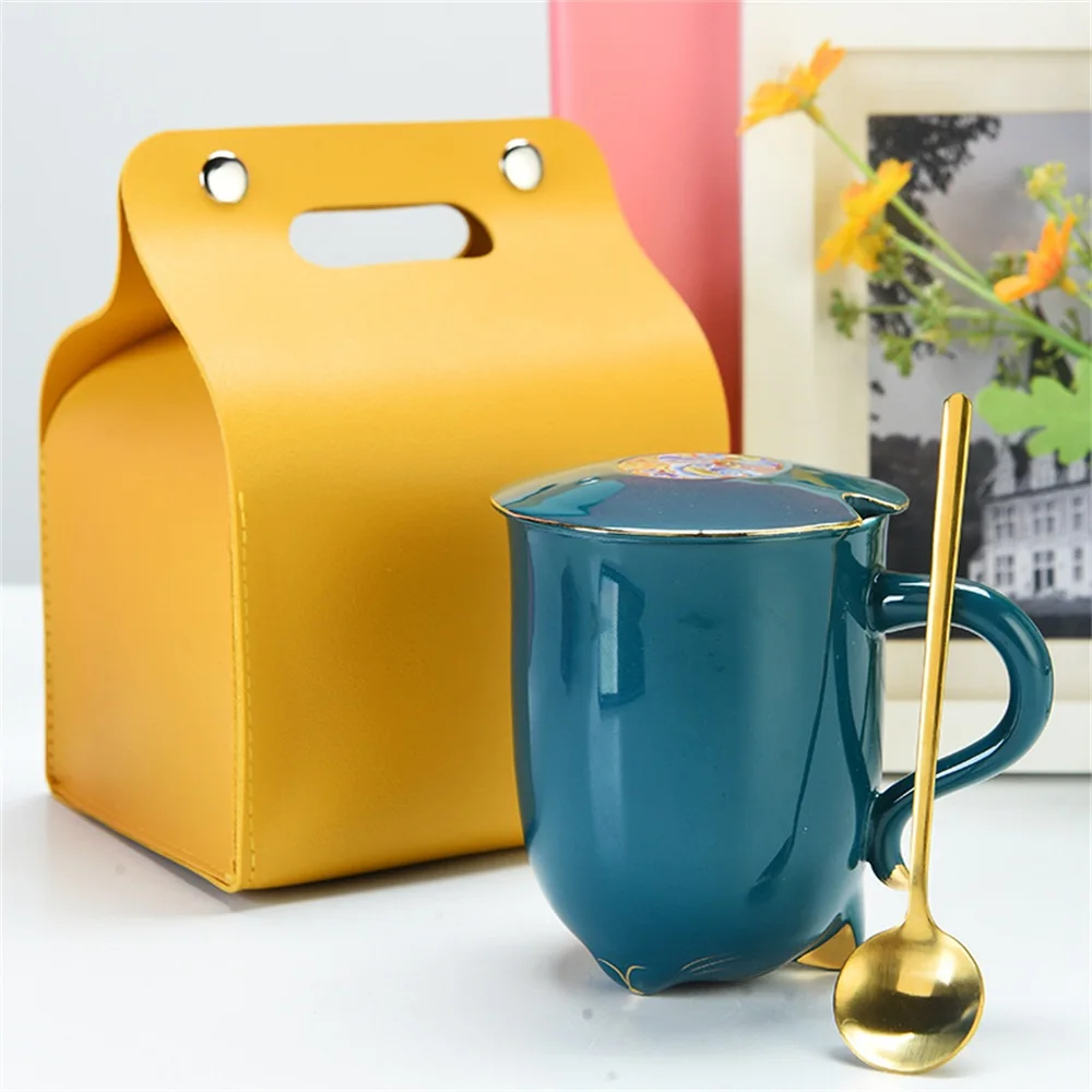

Cute Cat ceramic Tea Milk Cup With Spoon Lid Leather Bag Coffee Tea Cup China Coffee Cup Drink Mark Ceramic Cup Dropshipping