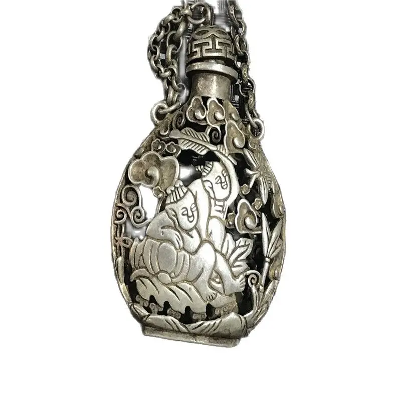 

China Tibet Miao silver pattern silver boy snuff bottle