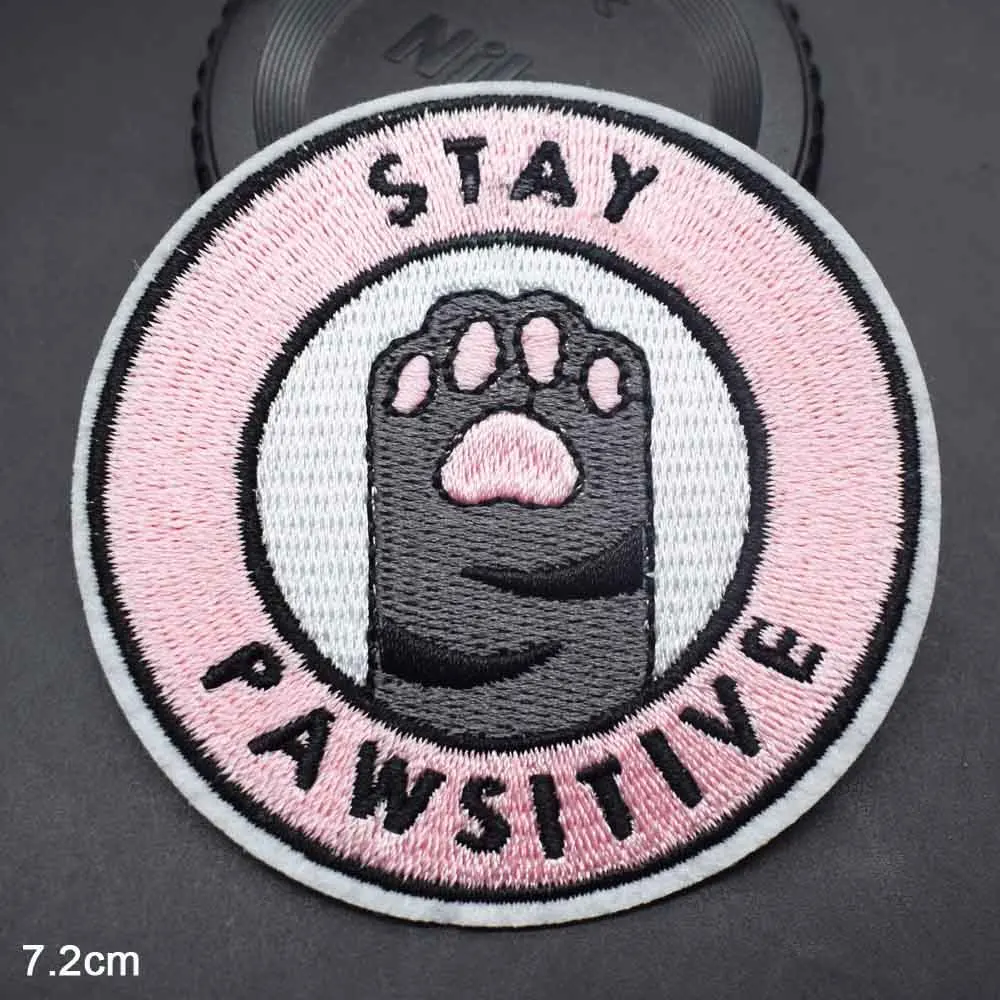 Мигающая круглая Розовая кошка с надписью Stay Pawsitive милая собака животными утюгом