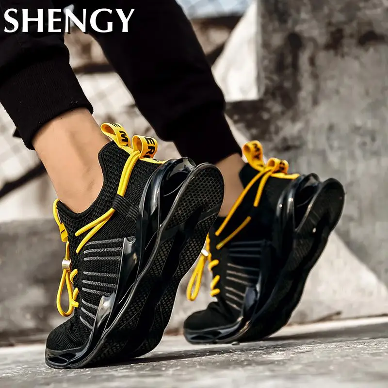 

2021 Casual Men Shoes Fashion Mesh Light Breathable Sport Running Jogging Shoes Zapatos De Hombre Man Sneakers Plus Size