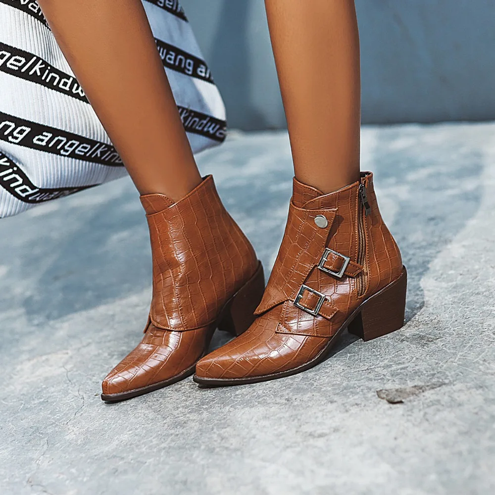 Женские ботильоны на высоком квадратном каблуке; botas zapatos mujer; зимняя кожаная обувь в стиле ретро; ботинки в ковбойском стиле; большие размеры