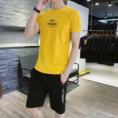 

2020 new summer dress round neck Korean version of the trend of youth slim cotton striped compassionate men