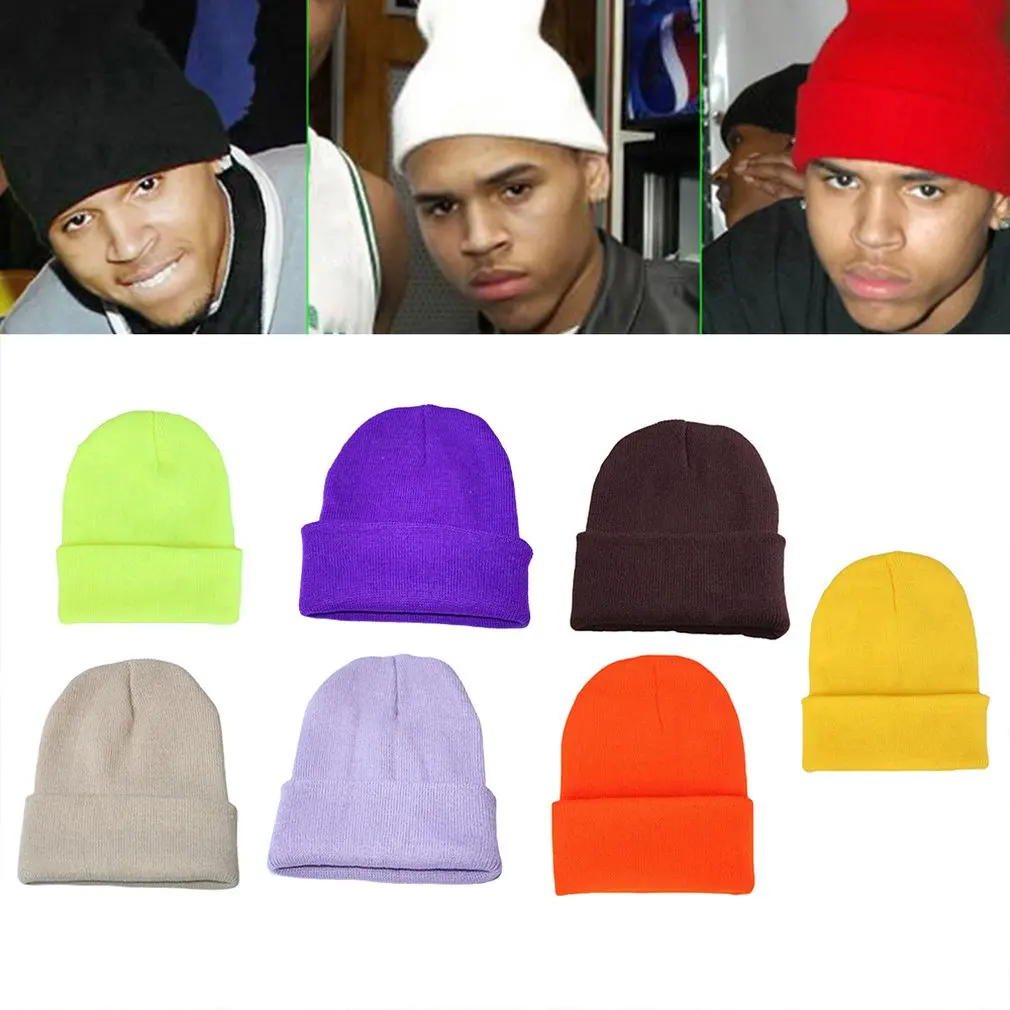 Зимние шапки однотонные для женщин | Аксессуары одежды