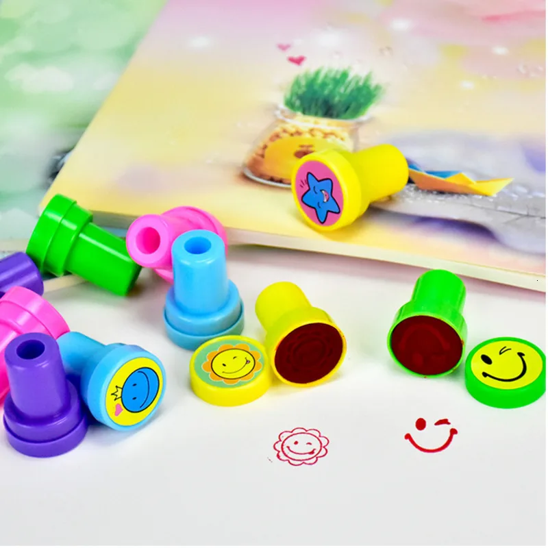 10pcs/Set Cartoon Smiley Face Kids Seal Children Toy Stamps for Scrapbooking Stamper DIY Painting Photo Album Rubber Stamp | Игрушки и
