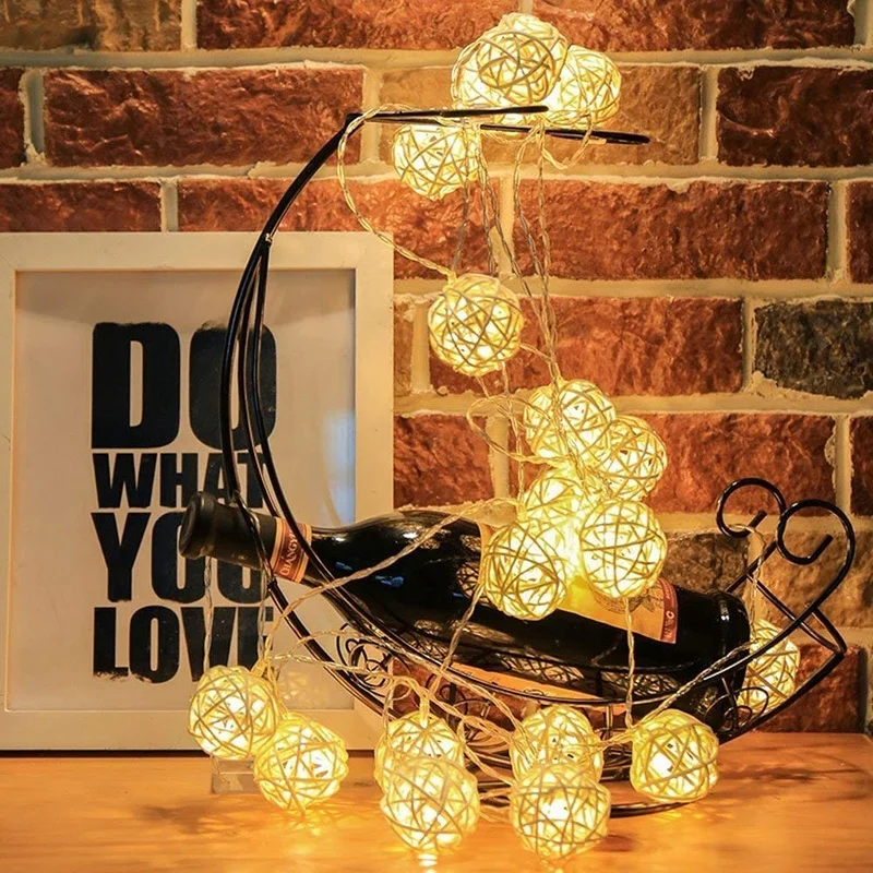 

2.5M 20 LED String Lights Rattan Cotton Ball Garlands Holiday Wedding Party Decoration Xmas Christmas Fairy Light For Outdoor