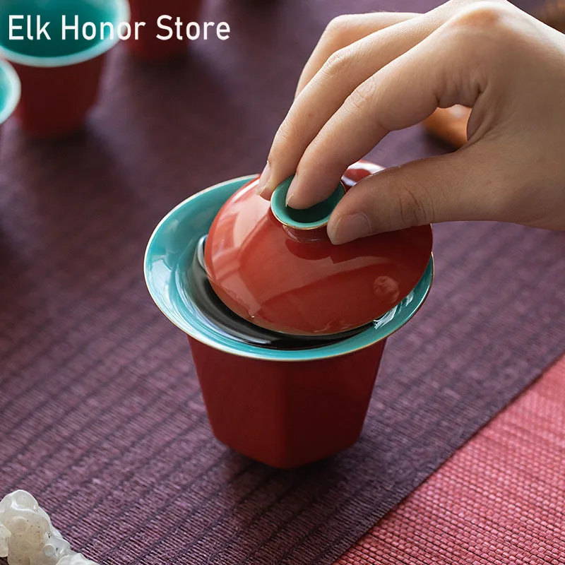 

120ml Retro Red Ceramic Glaze Hexagon Tea Tureen Tea Bowl With Cover Tea Maker Gaiwan Household Kung Fu Tea Hand Grasping Bowl