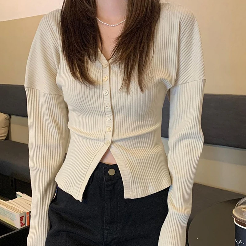 

Женский укороченный кардиган с V-образным вырезом и длинным рукавом