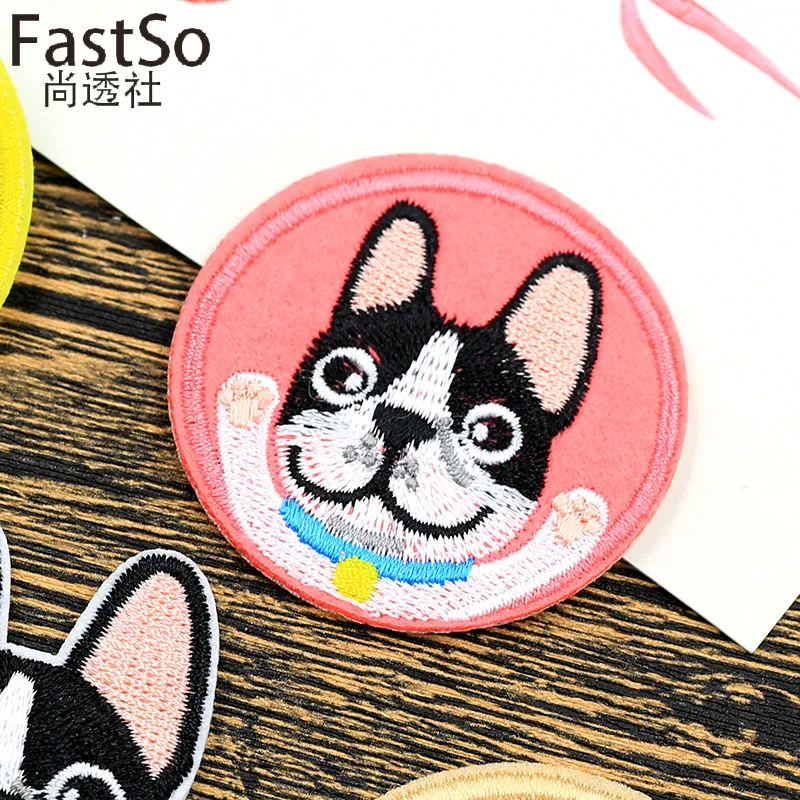 Round Puppy Kitten Patch Cartoon Cute Embroidered Animals Fabric Stickers Iron on Clothes Patches for Clothing Applique Badges | Дом и сад