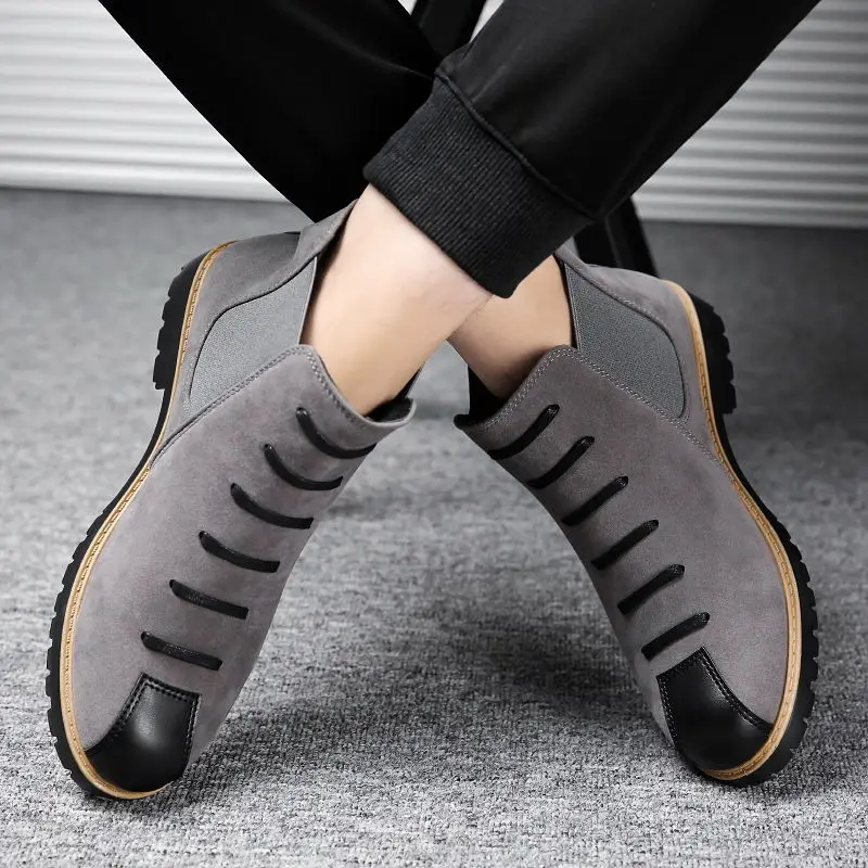 

Man Boots Casual Sneaker Simple Fashion Men Ankle Chelsea Boots Rubber Slip-on British Winter Fur Sneakers Male Comfotable Shoes