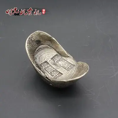 

Изысканное античное украшение с сотовым дном Kangxi