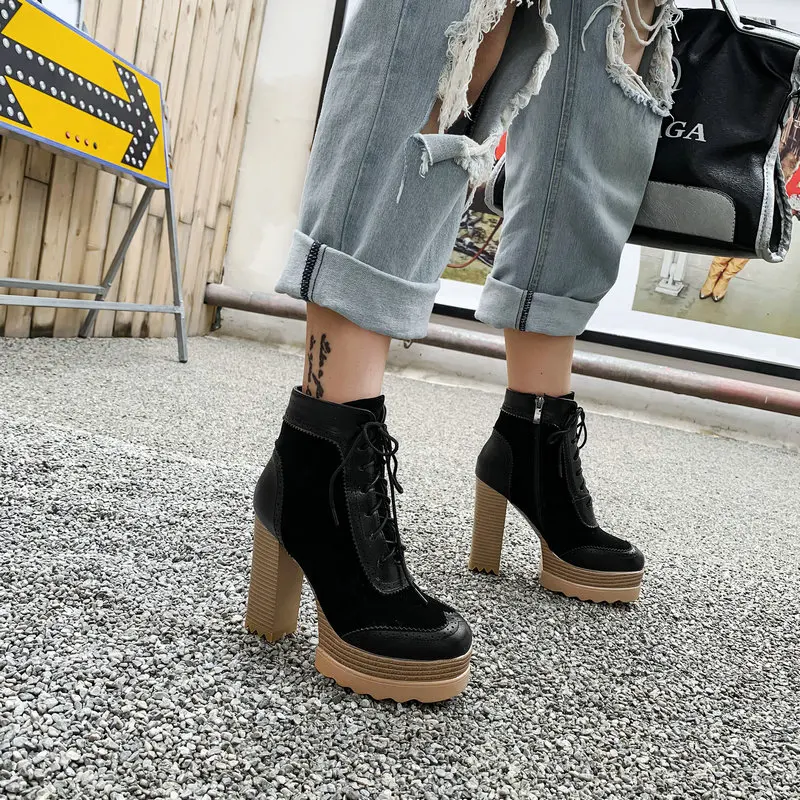

LDHZXC New Fashion High Heels Platform Boots Woman Shoes Round Toe Buckle Autumn Winter Ankle Boots for Women Big Size 42