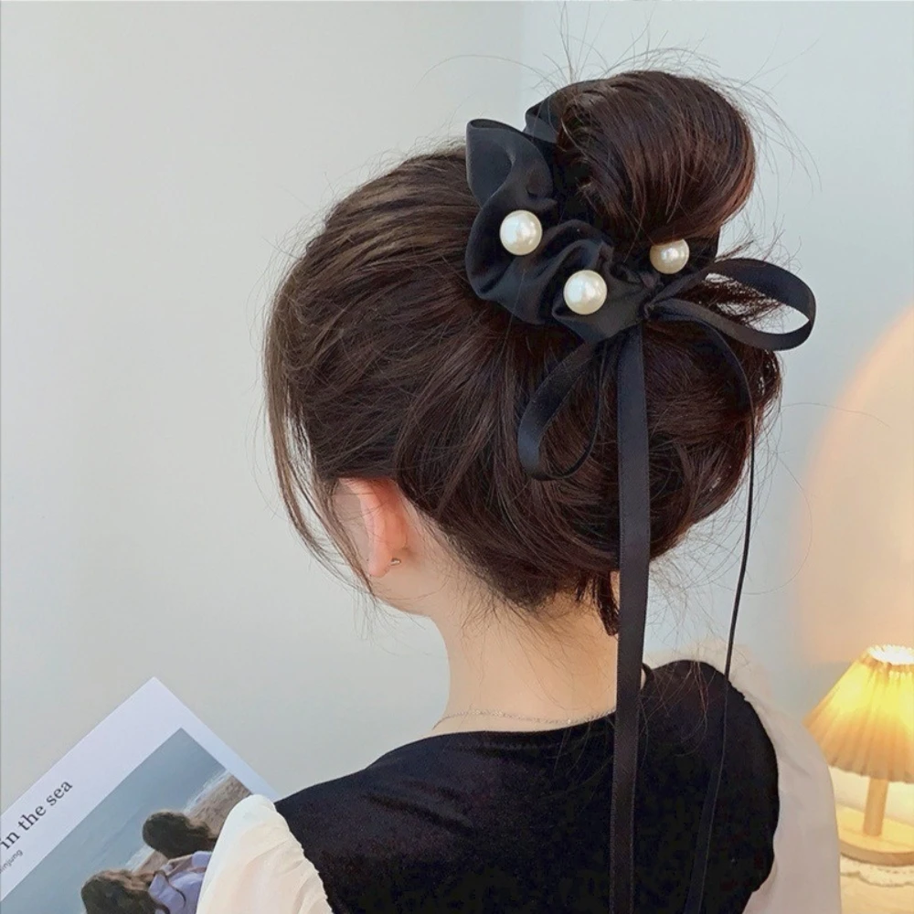 

Girls Scrunchies Ribbon Sweet and Pure Desire Hair Ring Bow Tie Pearl Hair Accessories Simple Temperament Ponytail Head Rope New