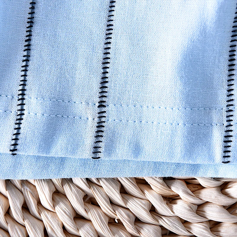 Мужская футболка с круглым вырезом повседневная черная в полоску из льна и