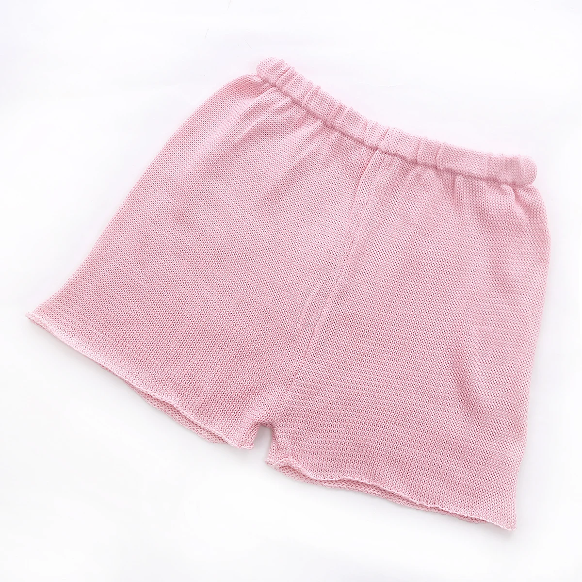 Комплект Спортивный женский из двух предметов трикотажный топ и шорты на осень |