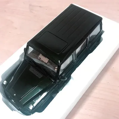 Зеленый Серебристо-красный длинный осевой модель автомобиля для Benz 1:18 бренд G серии G500 - Цвет: Зеленый