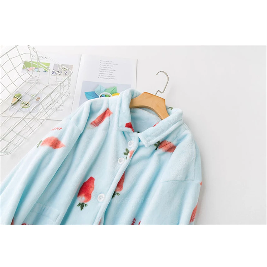 

New Pyjamas Women Clothes 2020 Winter Pink Print Velvet Warm Thicken Flannel Pijama Home Sleepwear Cardigan Trousers 2Pcs Set