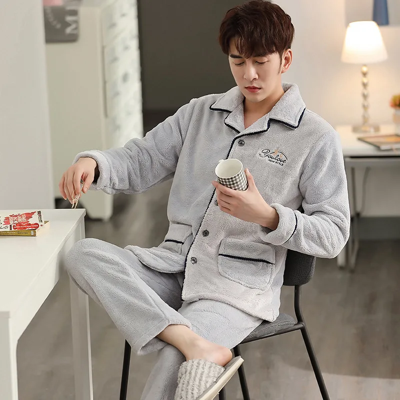 

2020 Winter Coral Velvet Pajamas Men's Solid Color Simple Young Men Plus Velvet Flannel Home Clothes Can Be Worn Outside Suits