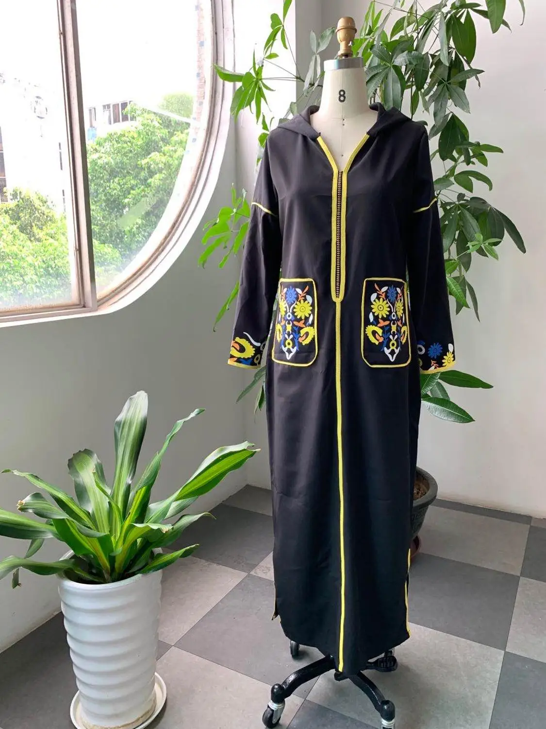 Осеннее женское длинное платье 2021 модное с цветочным узором застёжкой-молнией и