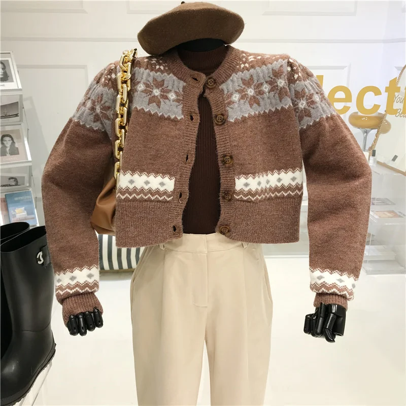 

Niche Design Vintage Loose Pullover Knit Shirt Women's 2021 New National Jacquard Blue Sweater Short Cardigan