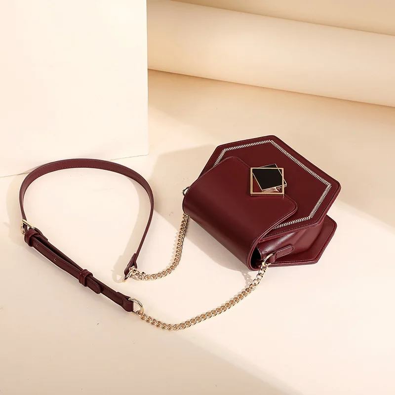 

Chain Bags for Women Messenger Satchels Small Crossbody Bag Female Single Shoulder Handbag Totes Bags White PU Leather PM100