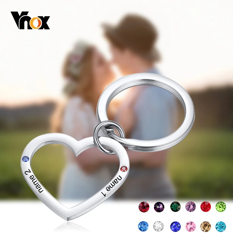 

Vnox по индивидуальному заказу камень по дню рождения имя брелок на ключи для Для женщин мужчин, полый Шарм в виде сердца парные аксессуары, эл...