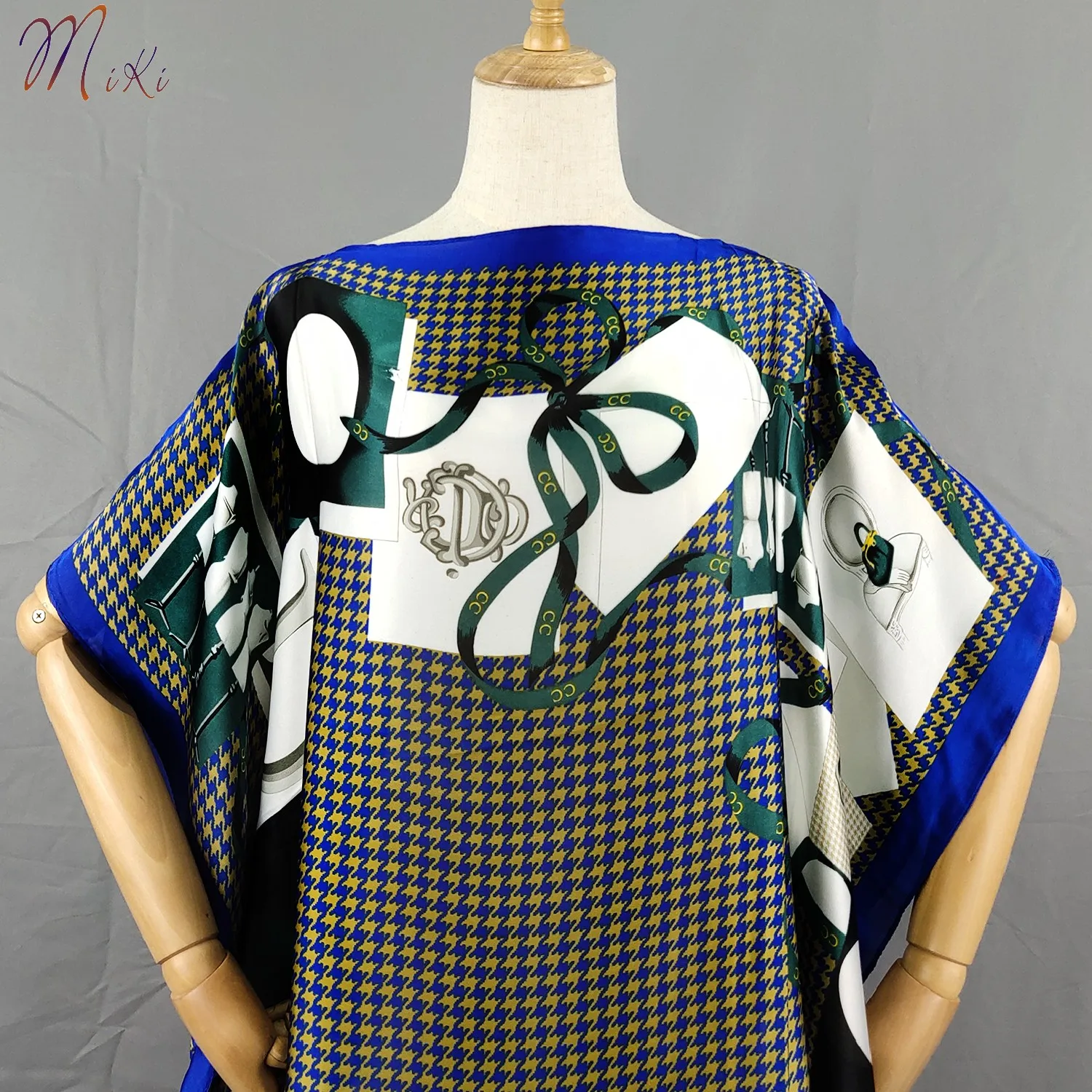 

Loose Size Printing Rome Style Beautiful Prayer Islamic 2 Pieces Sets Muslim Costume Ramadan Casual Clothes Long Dress PZ17