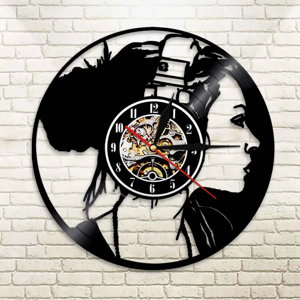 Музыкальные наушники для девочек прослушивание музыки настенные часы винтажные