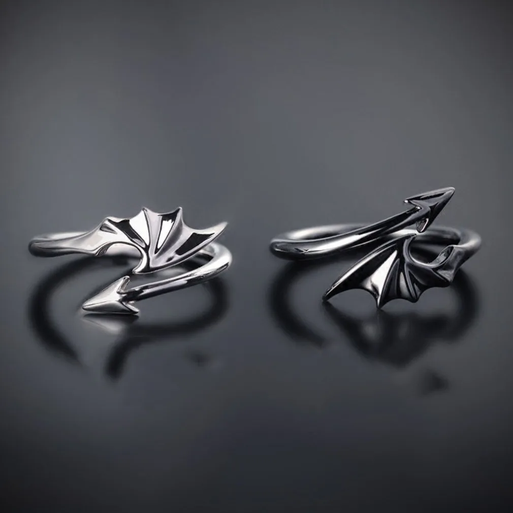 

2021 Fashion Angel Devil Wings Lovers Cool Rings Korea Simple Ring Gift Gothic Halloween