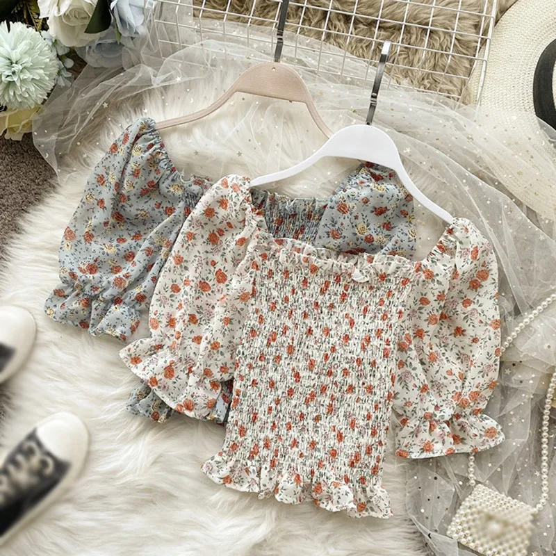 

Blouses & Shirts