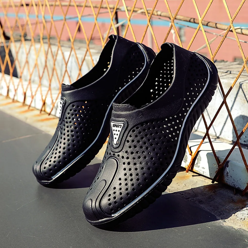 SAGACE-мужские сандалии г. Новое поступление летней обуви мягкие пляжные сандалии повседневные сандалии мужские туфли с отверстиями размеры 40-45 6J26