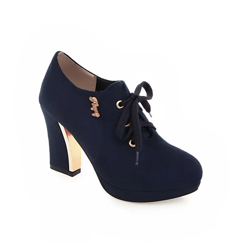 Туфли лодочки женские на высоком каблуке заостренный носок шнуровке небольшие