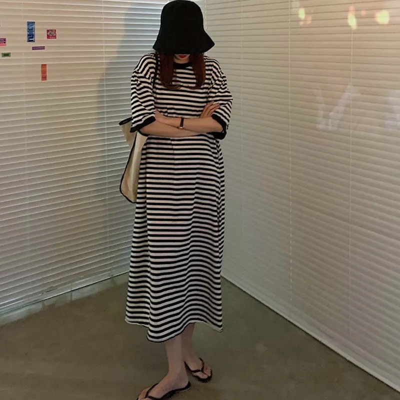 

2021 Casual Loose Stripe Summer Women Dress Korean Fashion O-Neck Bat Sleeve Split Fork Vintage One-Piece Female Dress Vestidos
