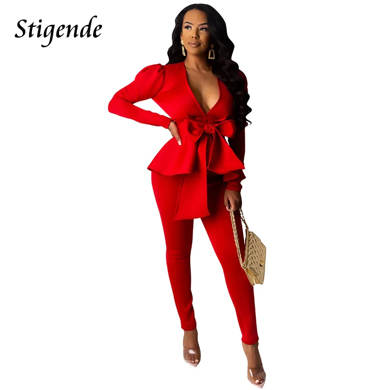 Женский костюм двойка с бандажом пиджак пышными рукавами и брюки