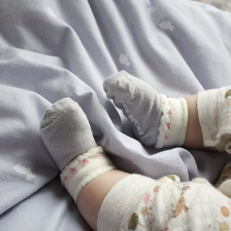 7161ZL/весенне летние носки новые кружевные хлопковые для малышей Нескользящие