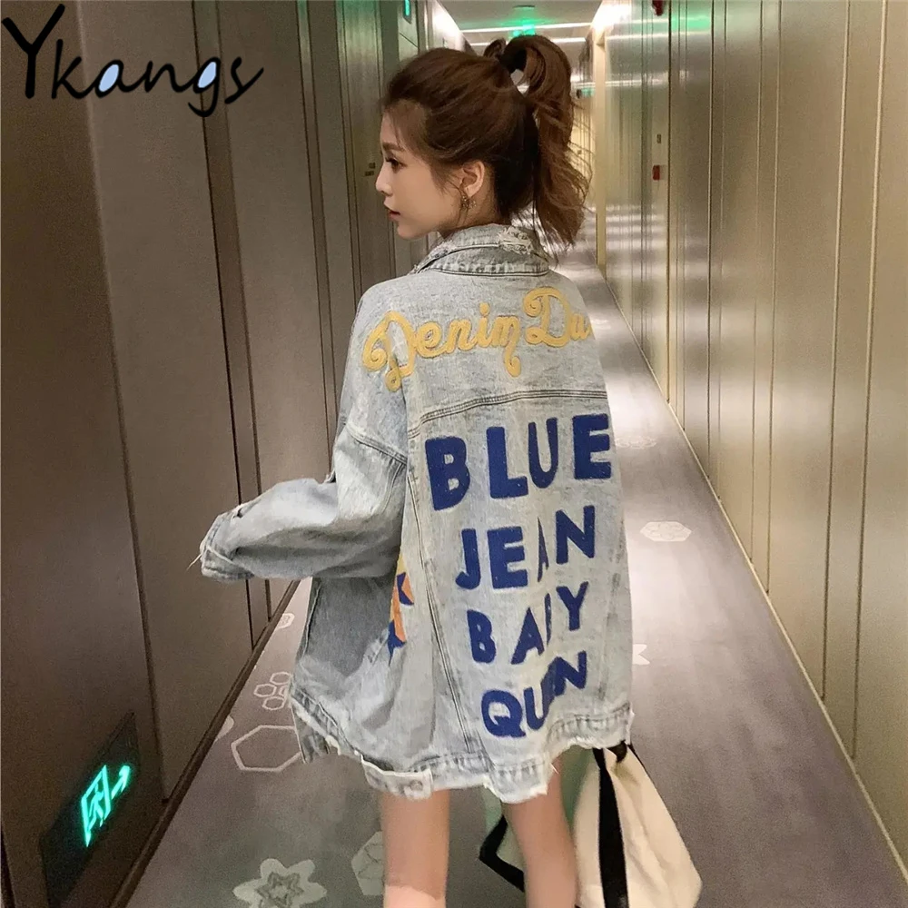 

Blue Ripped Letter Embroidery Pockets Button Distressed Jean Jackets Loose Vintage Women Denim Coat Hippie Gothic Top Out Wear
