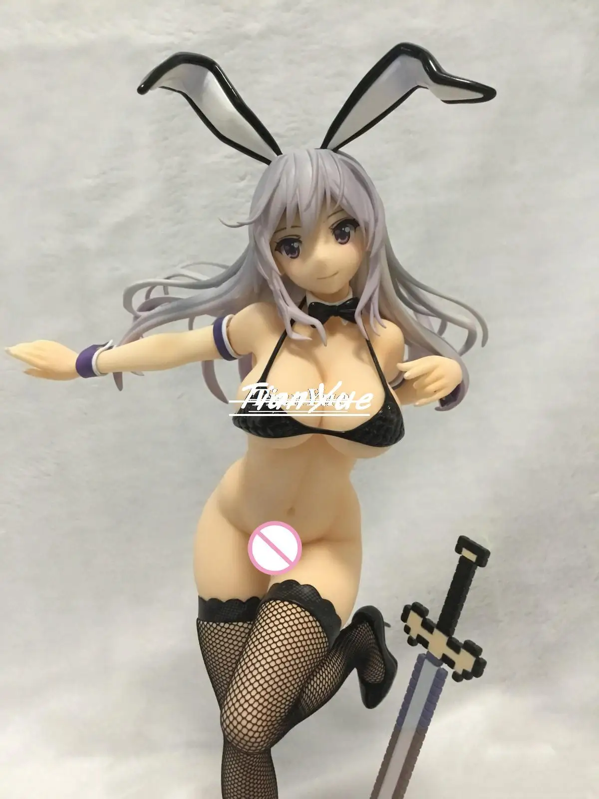 

Anime Native SKYTUBE Usada Yu Saitom Bunny ver. Girls PVC Action Figures Toy 28cm
