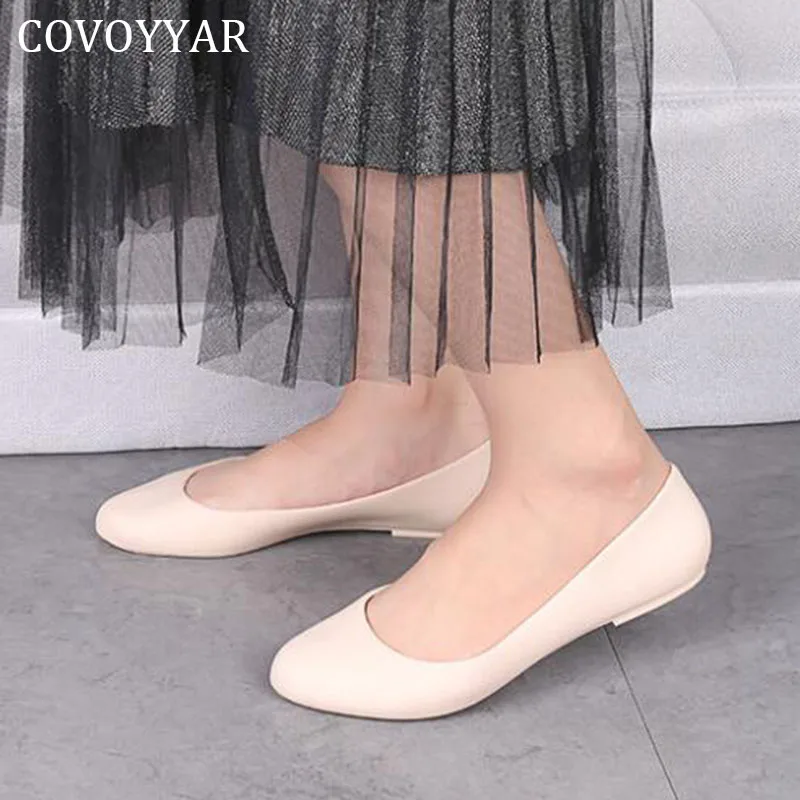 

COVOYYAR летние женские туфли на плоской подошве, однотонные желеобразные слипоны, лоферы 2022, модная водонепроницаемая обувь из ПВХ, размеры 42 ...