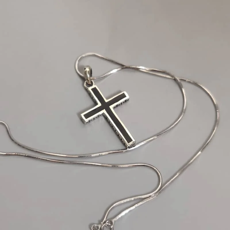 

Цепочка с подвеской-крестом из серебра 925 пробы