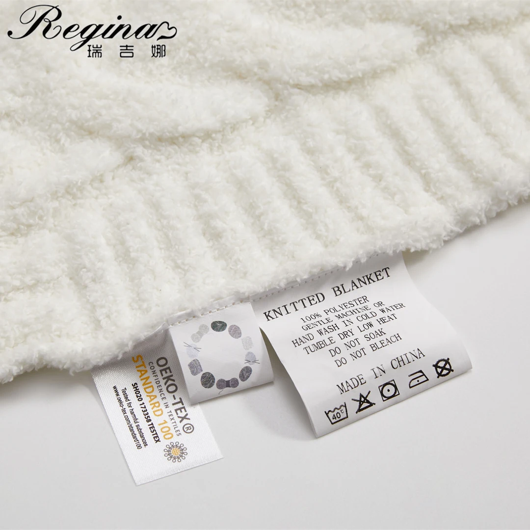 Мягкое вязаное крючком одеяло из микрофибры в белую полоску Регина бренда Microfiber