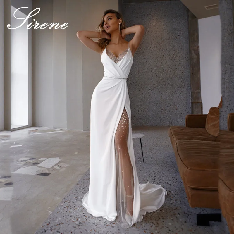 

2022 Sexy Spaghetti Straps V-Neck Wedding Dress Backless Beading Pleat Sweep Train High Side Slite Vestido De Novia Chiffon