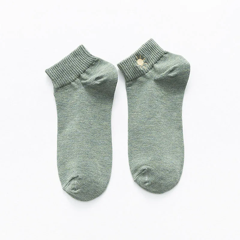 

Embroidery Weather Funny Socks Korean Style Women Creative 10 Style Rainbow Design Ankle Sokken Art Kawaii Calcetines Divertidos