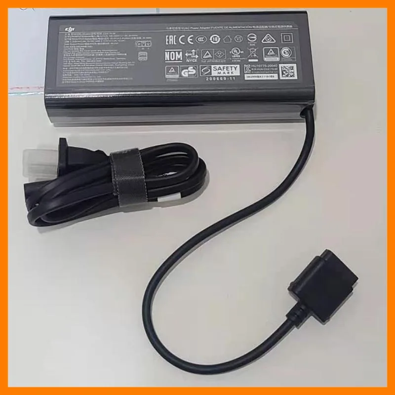 

Original DJI FPV AC Power Adapter Charger With AC Power Cable In Stock for Fast Charging Battery From FPV Drone Combo