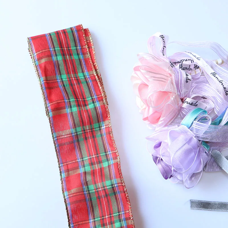 5 ярдовая лента 6-6,3 см с железно-красной клетчатой печатью для декорации рождественских вечеринок и подарков.