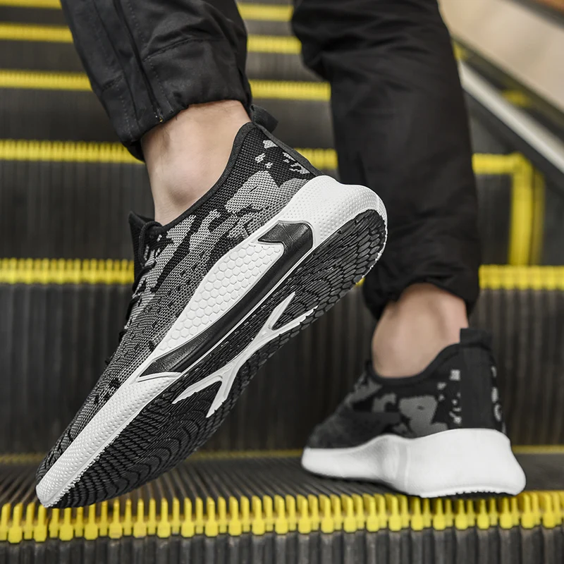 2020 мужские кроссовки для бега дышащие спортивные прогулочная обувь мужчин