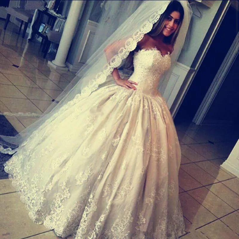 

2021 Ball Gown Wedding Dresses Lace Applique off shoulder Sweetheart Sleeveless Bridal Gowns Wedding Gowns Vestido De Novia