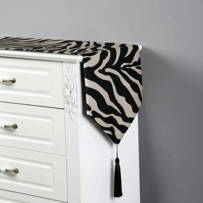 

Zebra Striped Table Runner Living Room Center Table Cover Rustic Home Decor Birtday Party Yarn Dyed Jacquard Dinning Tablecloth